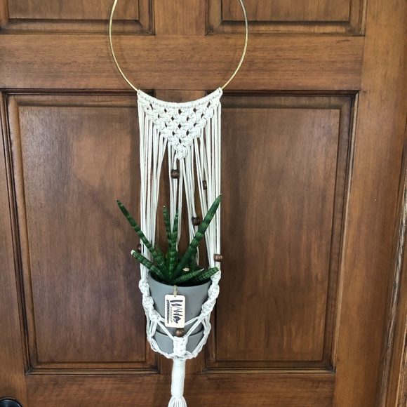BOHO MACRAME HANGING PLANT HOLDER - Picture 2 of 9